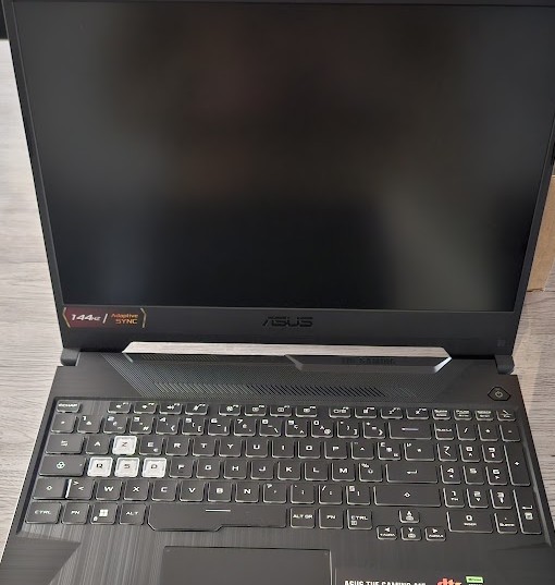 Conseil – Un PC gaming adapté aux besoins et au budget d’un jeune gamer ! 👦💻 par Raugui Informatique